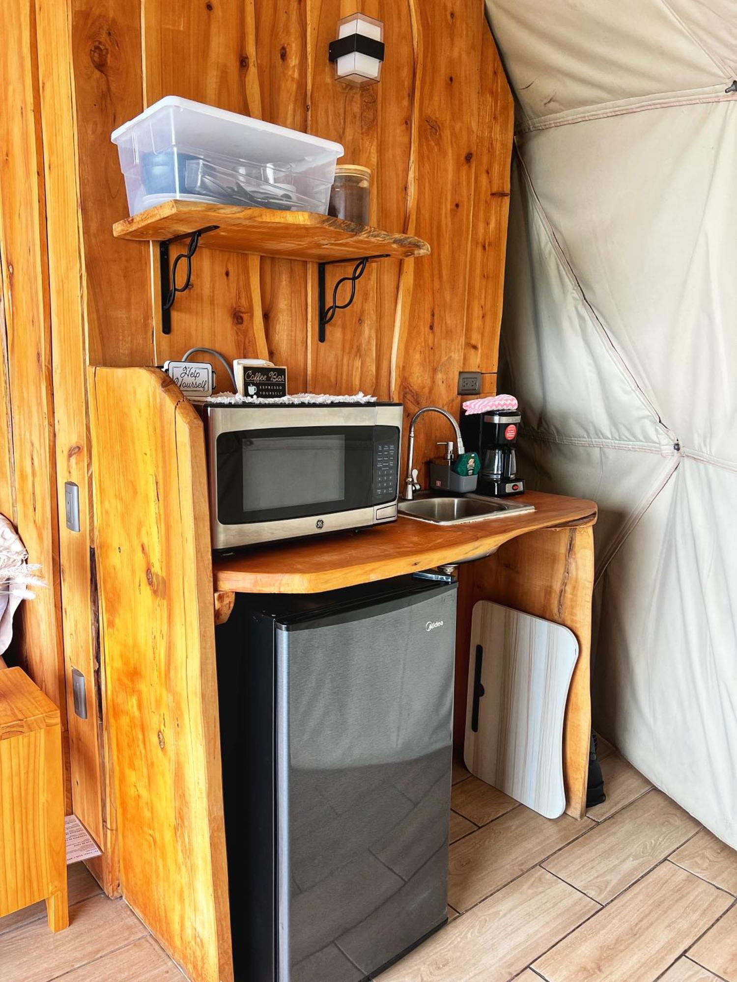 Green Noise Glamping Fraijanes Bagian luar foto
